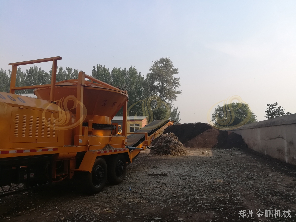 郑州金鹏大木头粉碎机选型与原木段大料预粉碎处理说明