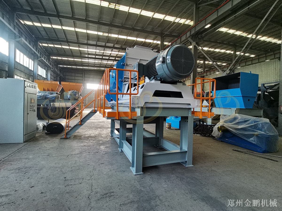 郑州金鹏JP1200-1500酱油渣粉碎设备处理干燥团块